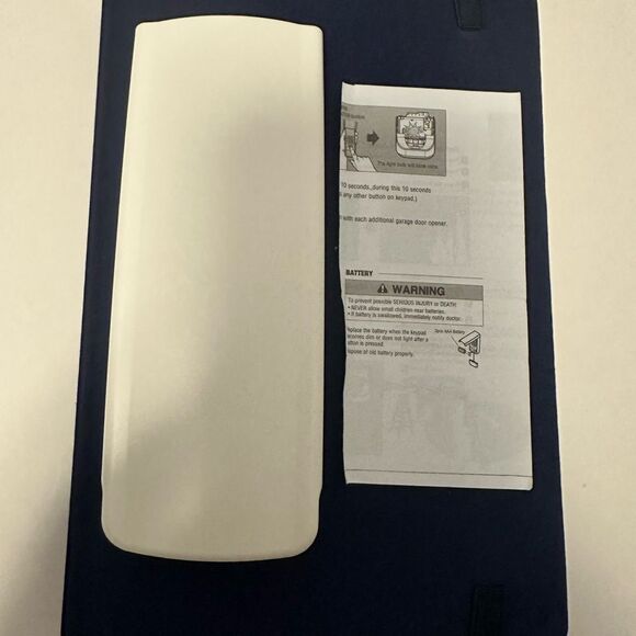 LiftMaster 877LM Garage Door Keypad Wireless New - Picture 6 of 9